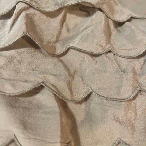 Club Monaco Silk Skort Tan - Size 8 - Picture 7 of 7